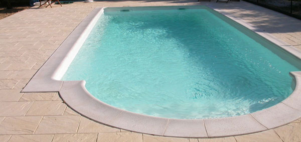 Création piscine béton à Gommerville